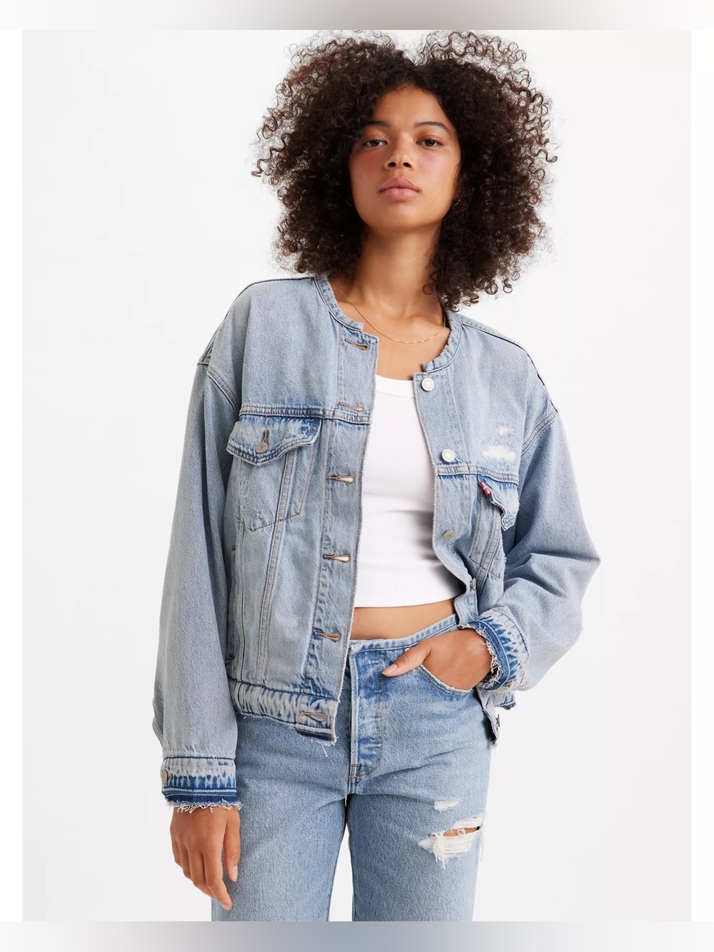 The Levis CUSTOMIZED 90S TRUCKER Denim Jacket (Style #A49970000) - Sz M
